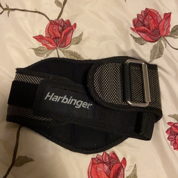 Harbinger Black workout belt - Picture 2 of 4